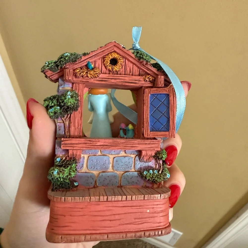 Disney Cinderella Ornament/Decor